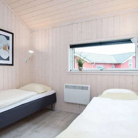 Scandinavian With Fireplace And